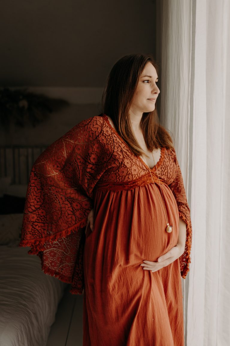 Séance photo grossesse femme enceinte studio mayenne - 25