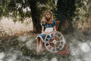 horloge alice au pays des merveilles, shooting photo