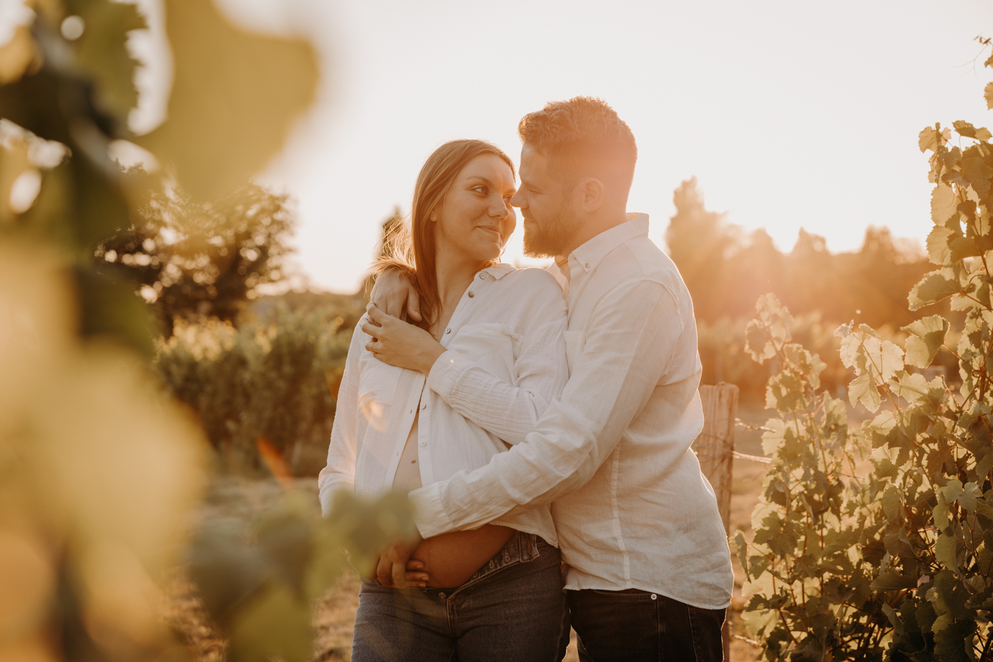 séance grossesse, golden hour, coucher soleil, mayenne - 82
