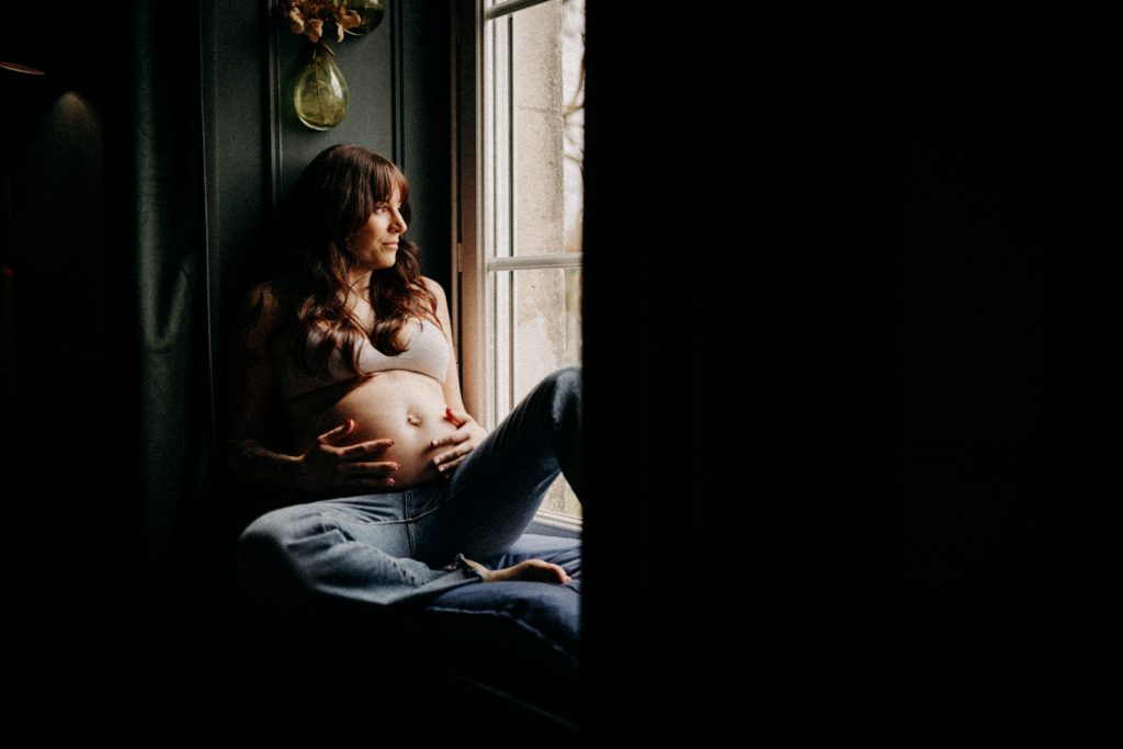 Séance photo grossesse maison chic brocante mode mayenne - 65